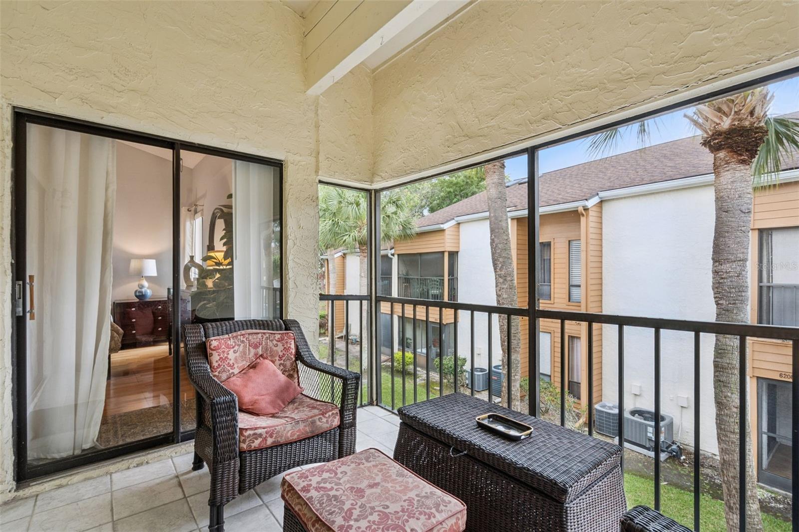 Image 32 of 58 For 3008 Clubview Drive U3