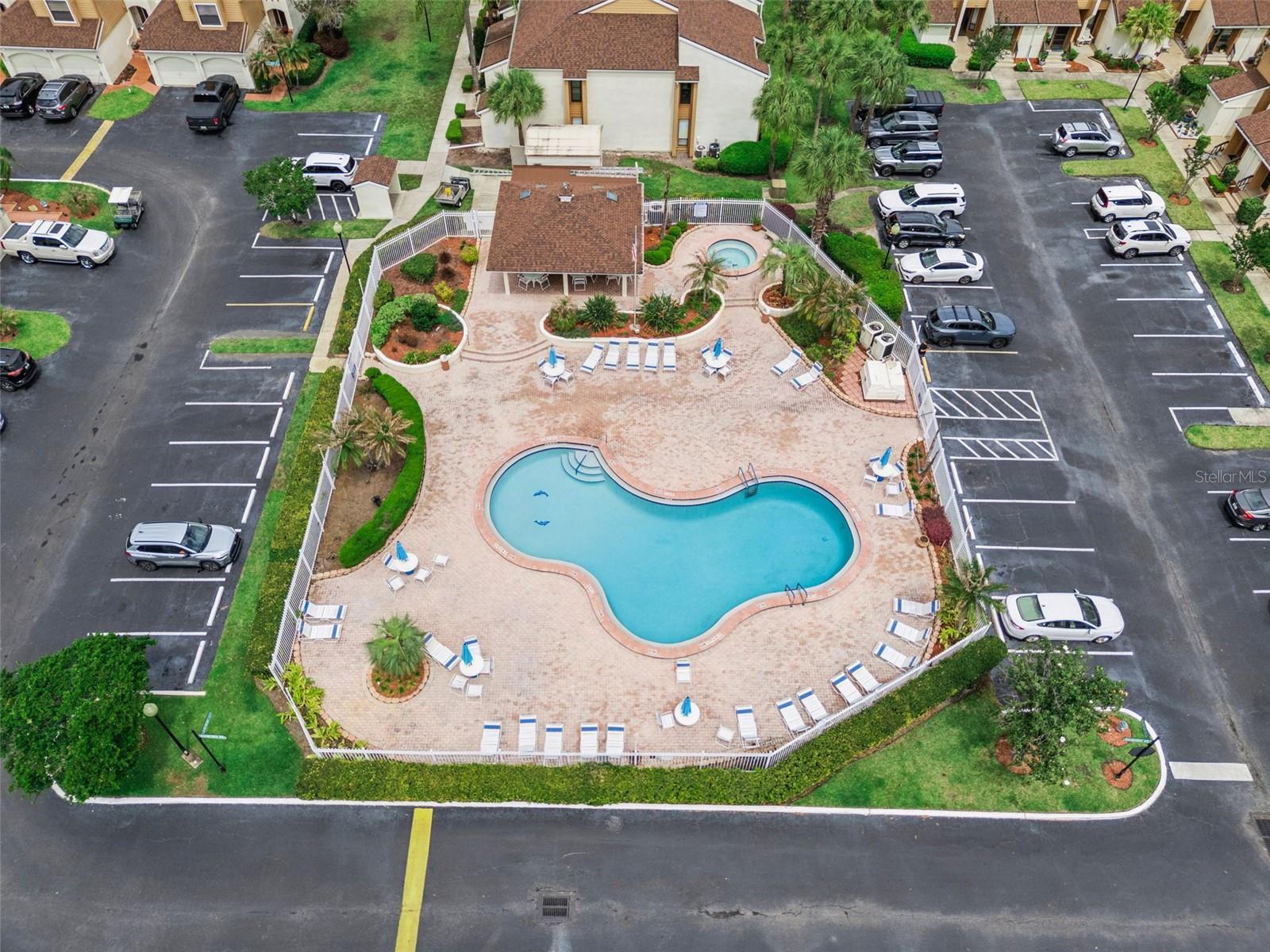 Image 36 of 58 For 3008 Clubview Drive U3