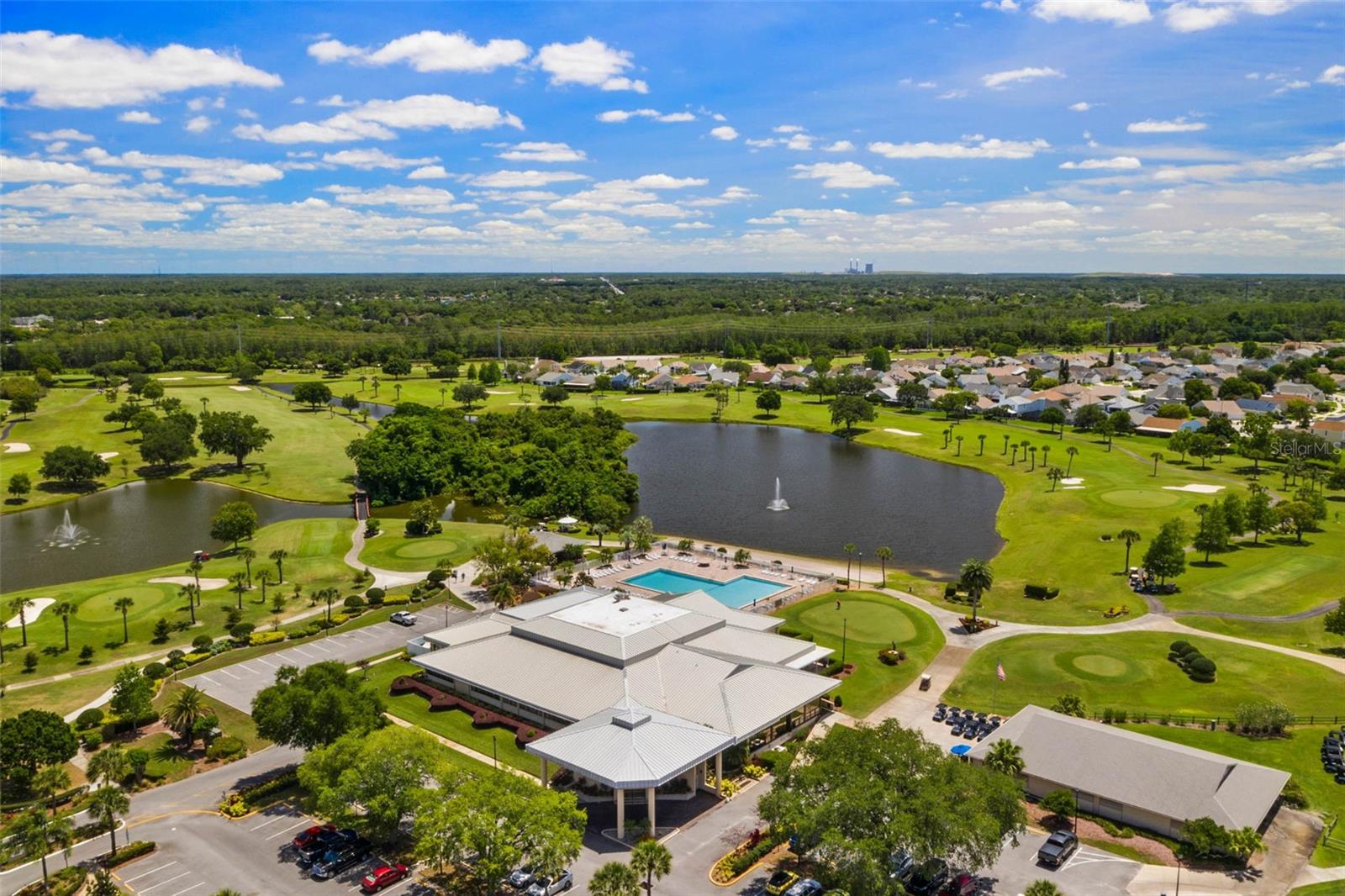 Image 49 of 58 For 3008 Clubview Drive U3