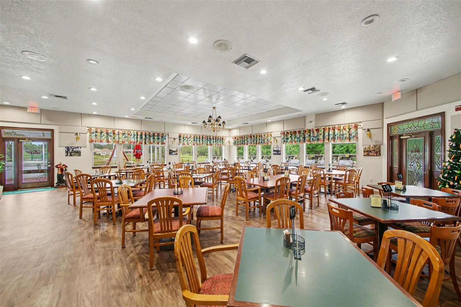 Image 25 of 30 For 512 Grand Vista Trail