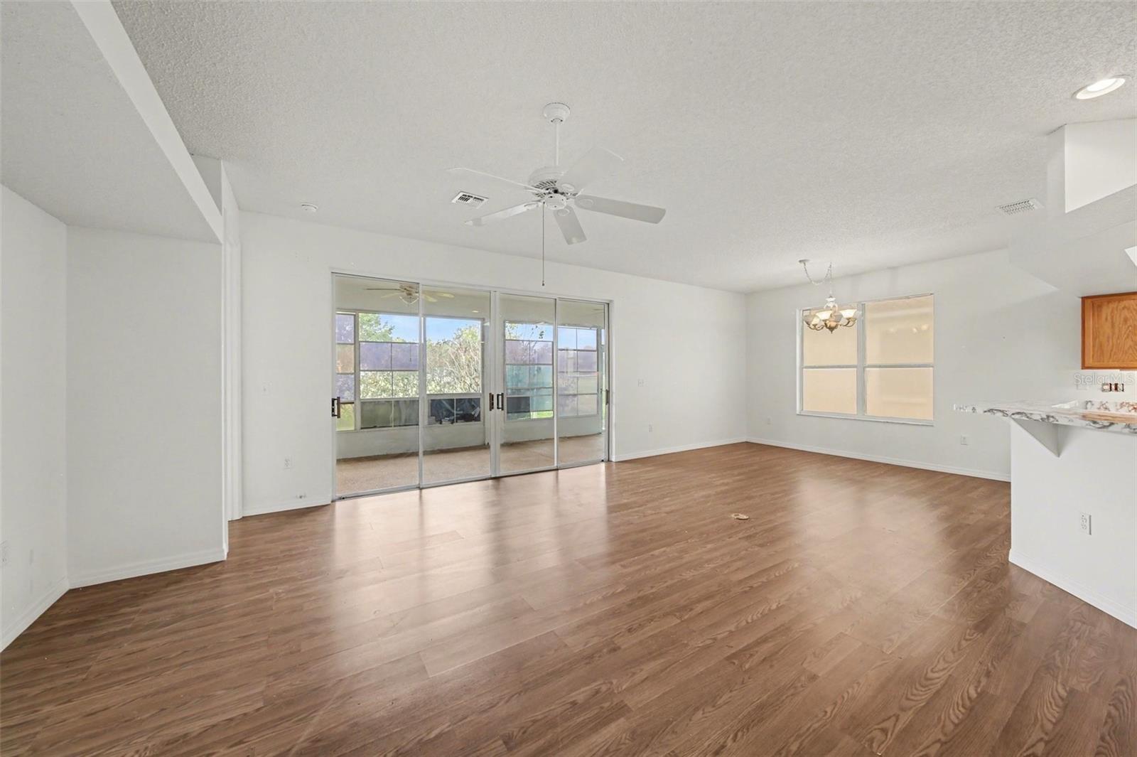 Image 3 of 30 For 512 Grand Vista Trail