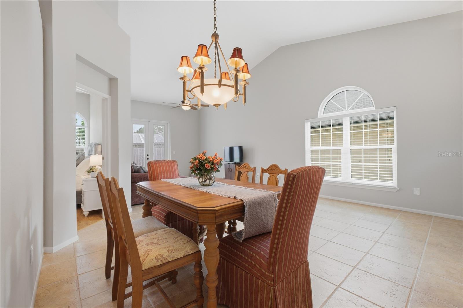 Image 10 of 34 For 10635 Satinwood Circle