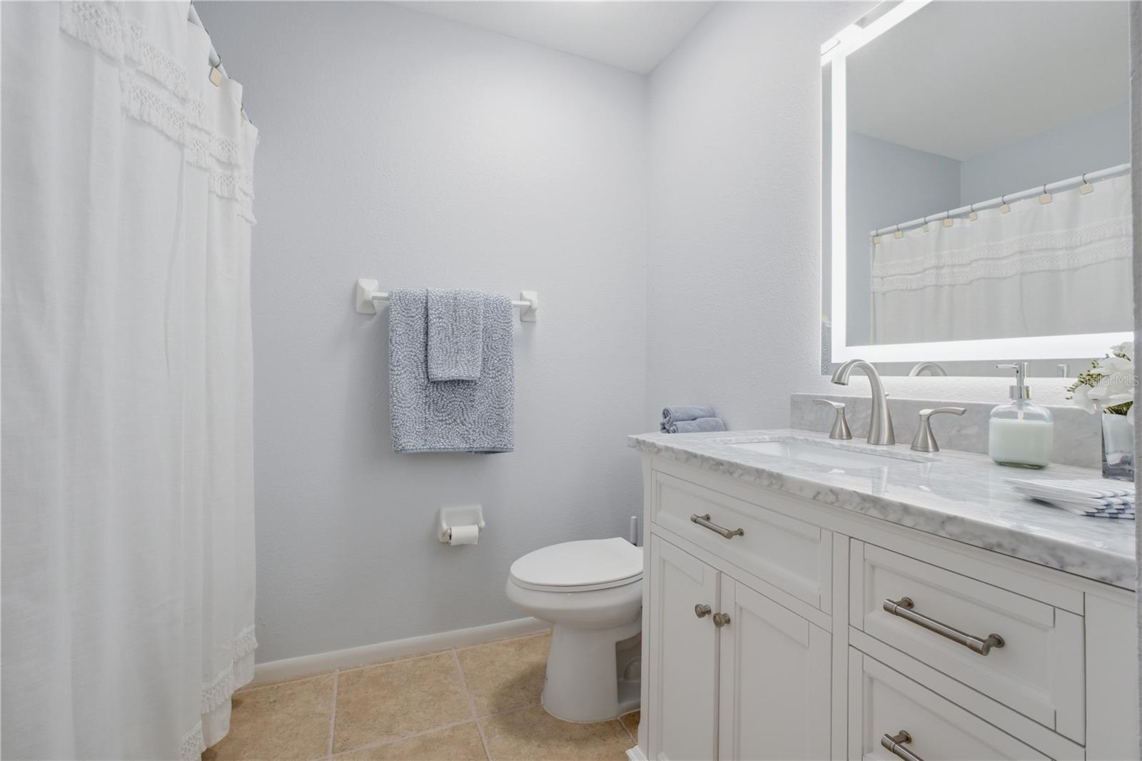 Image 19 of 34 For 10635 Satinwood Circle