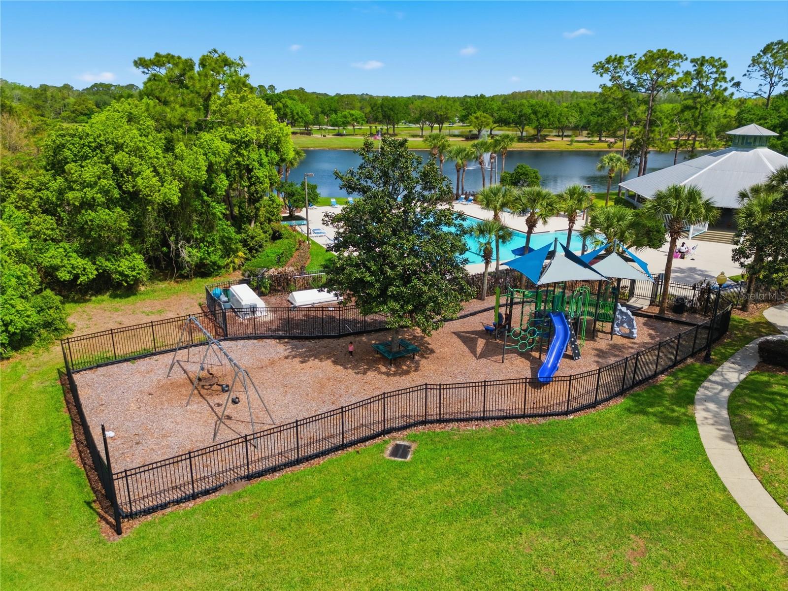 Image 32 of 34 For 10635 Satinwood Circle