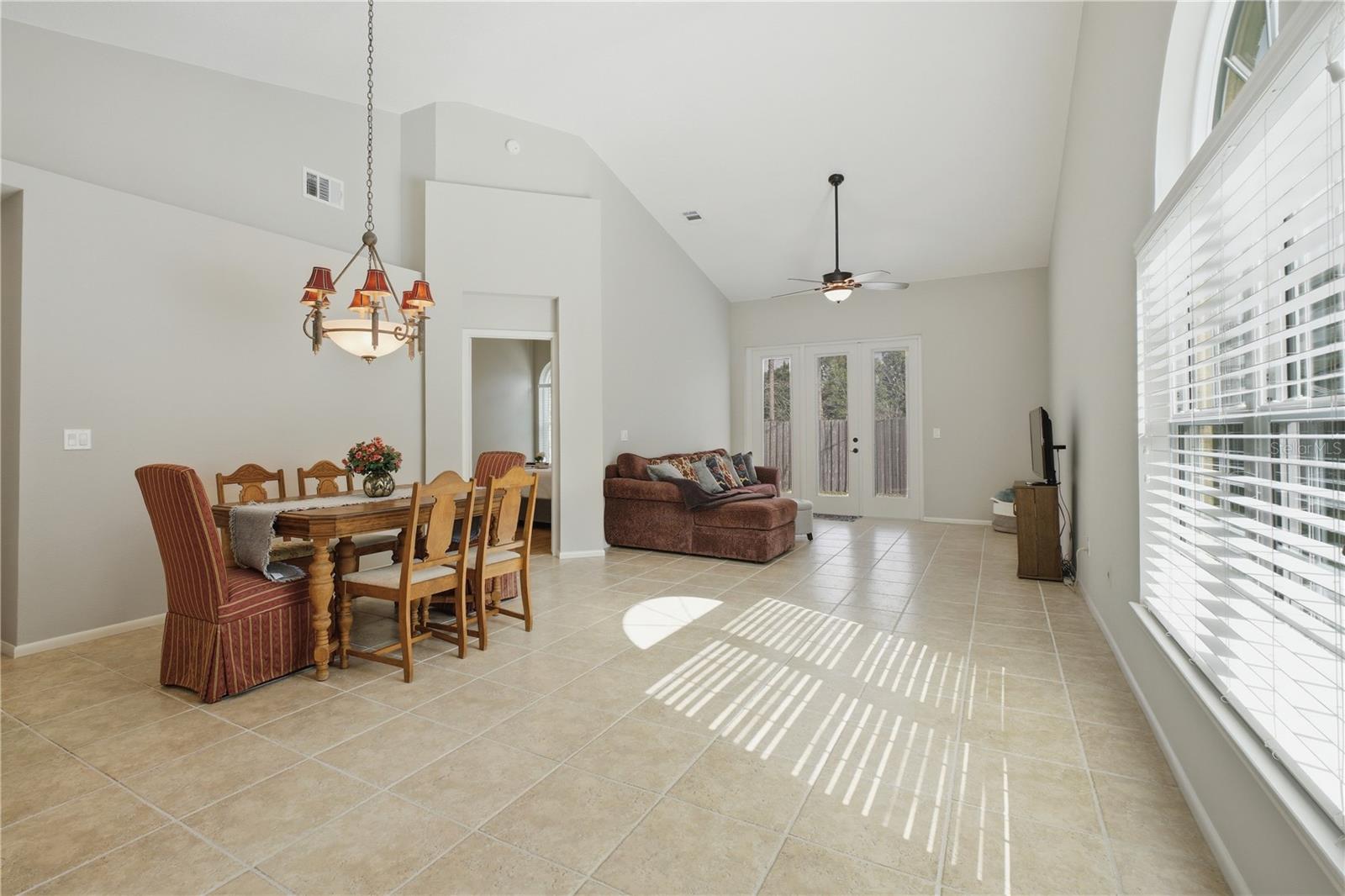 Image 8 of 34 For 10635 Satinwood Circle