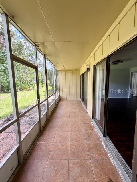 Image 15 of 32 For 429 Sheoah Boulevard 9