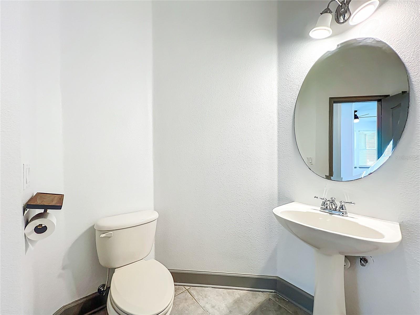 Image 28 of 61 For 6953 Tettenhall Lane