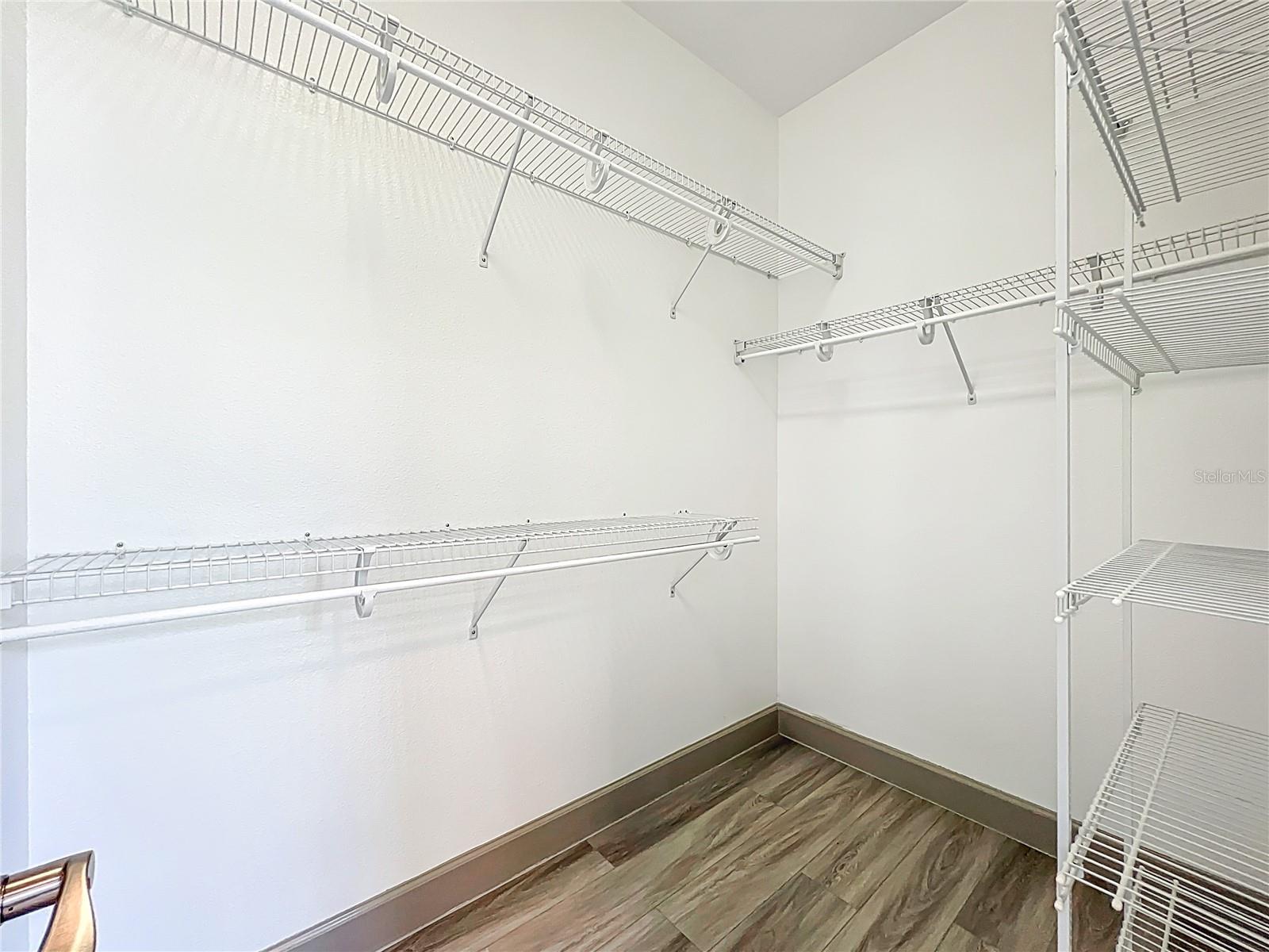 Image 36 of 61 For 6953 Tettenhall Lane