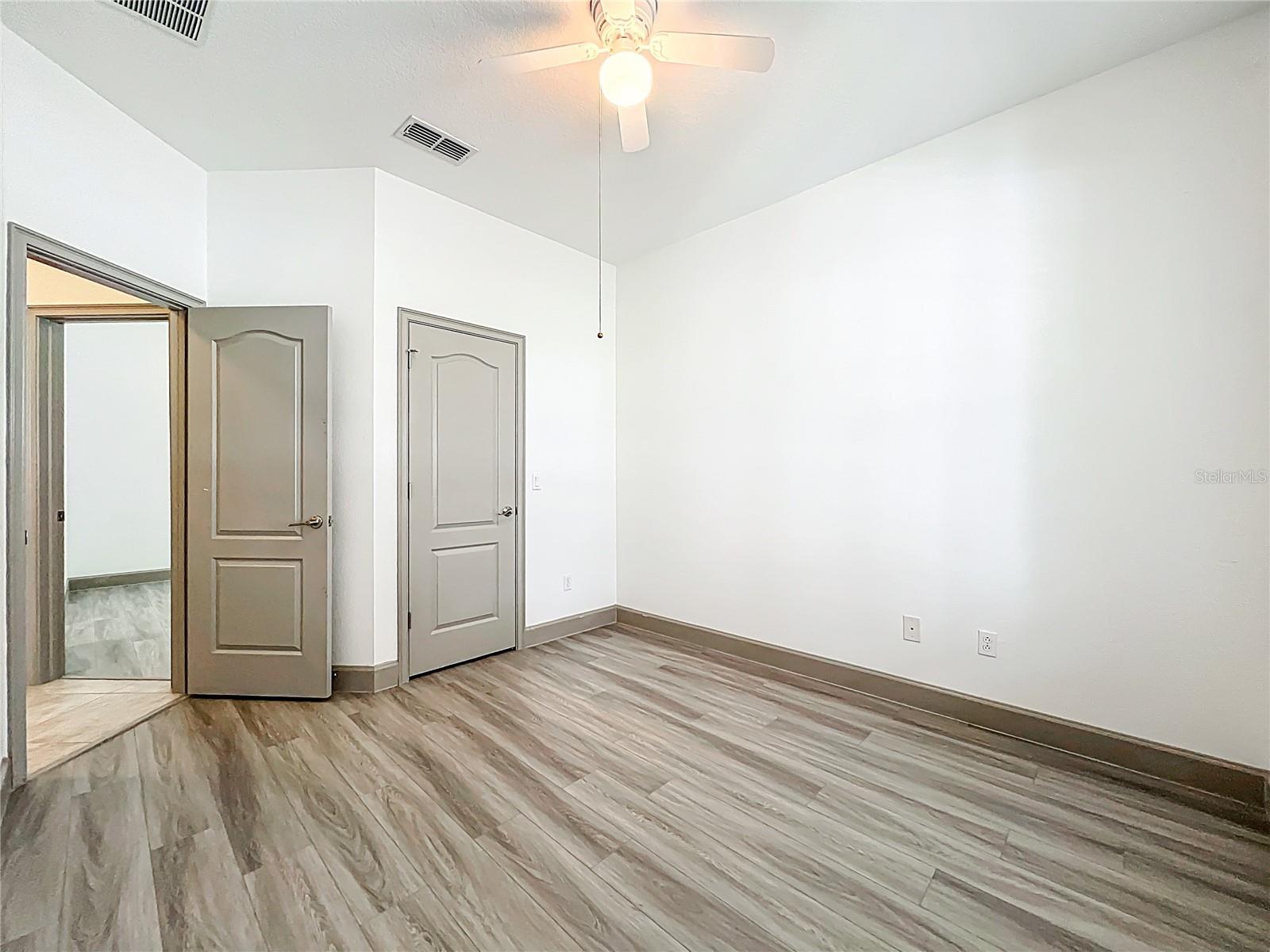 Image 48 of 61 For 6953 Tettenhall Lane