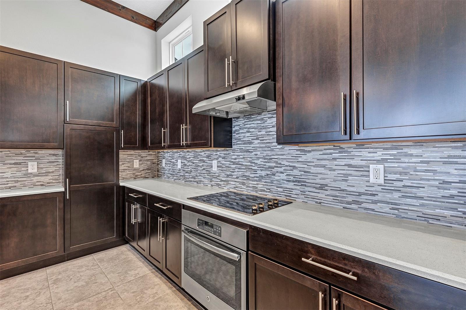 Image 13 of 59 For 9239 Doherty Place