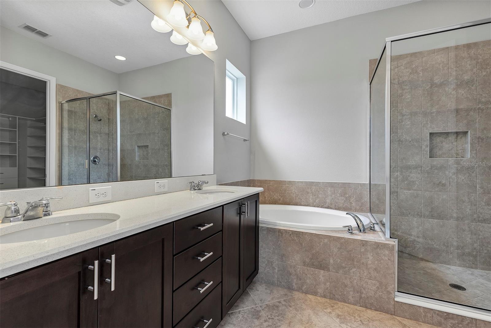 Image 28 of 59 For 9239 Doherty Place