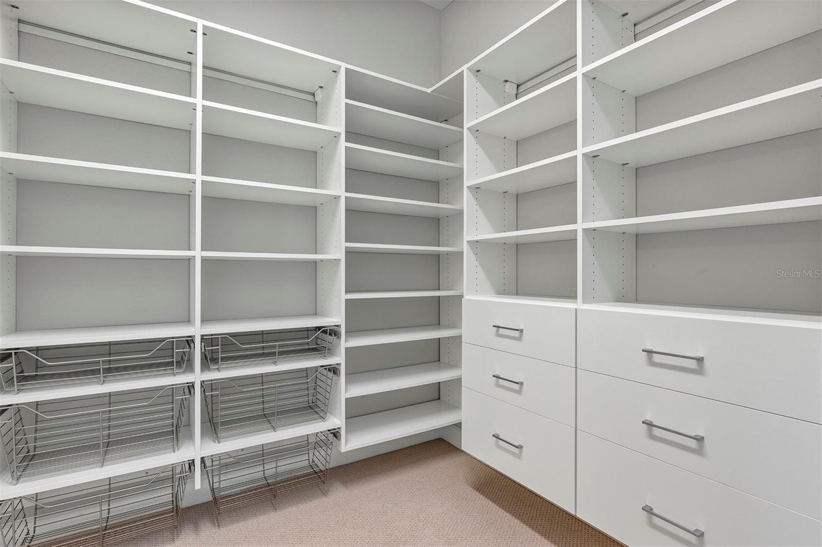 Image 31 of 59 For 9239 Doherty Place