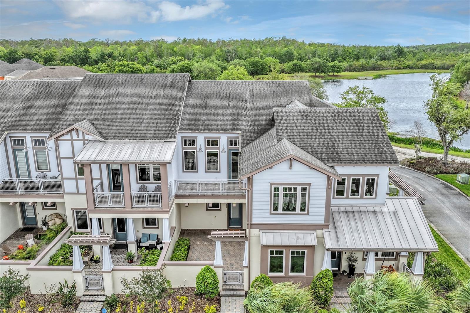 Image 41 of 59 For 9239 Doherty Place