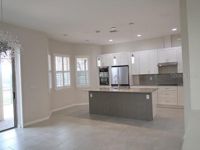 Image 5 of 22 For 13183 Woodford Street