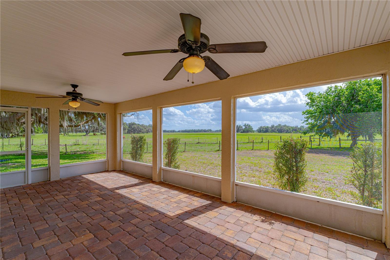 Image 34 of 59 For 8197 Cr 736  