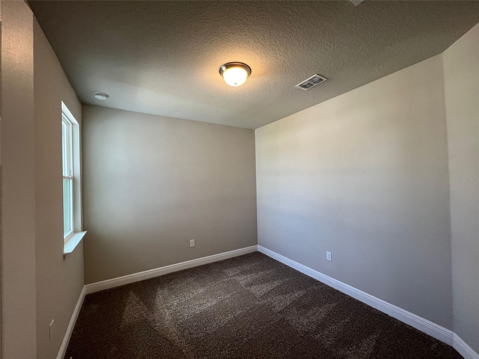 Image 5 of 15 For 1530 Bantam Way