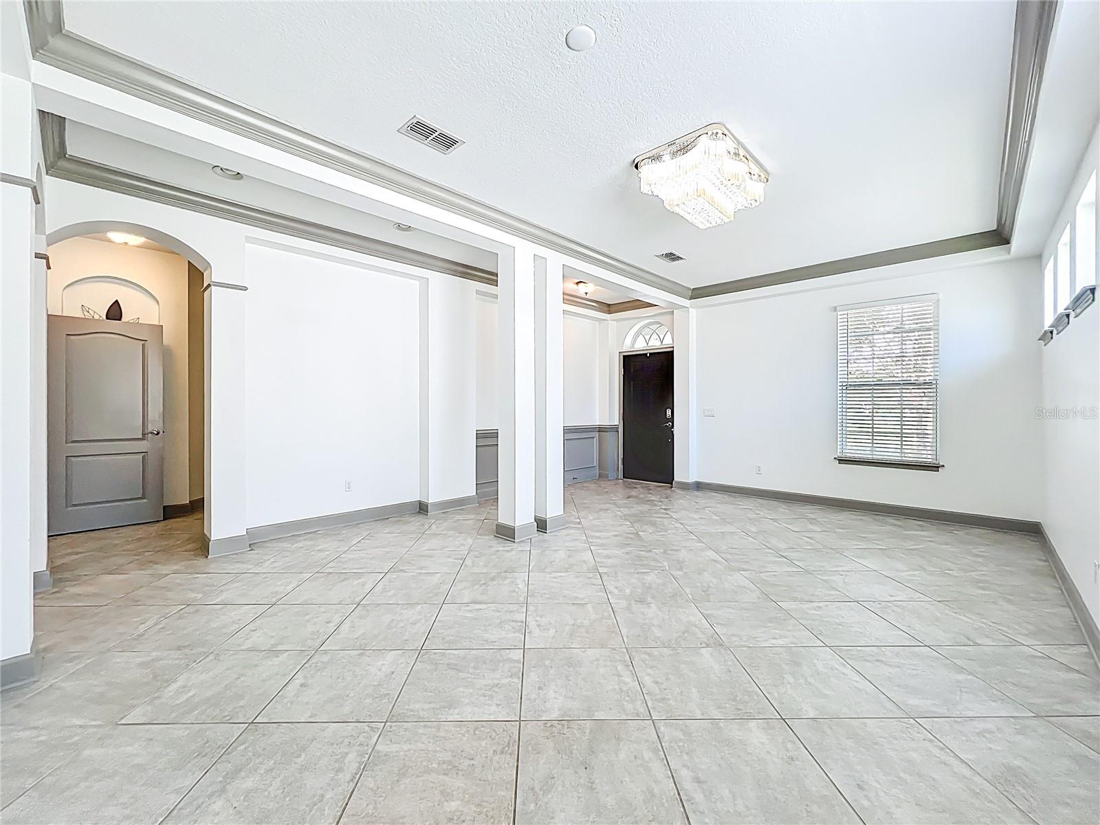 Image 11 of 42 For 6953 Tettenhall Lane