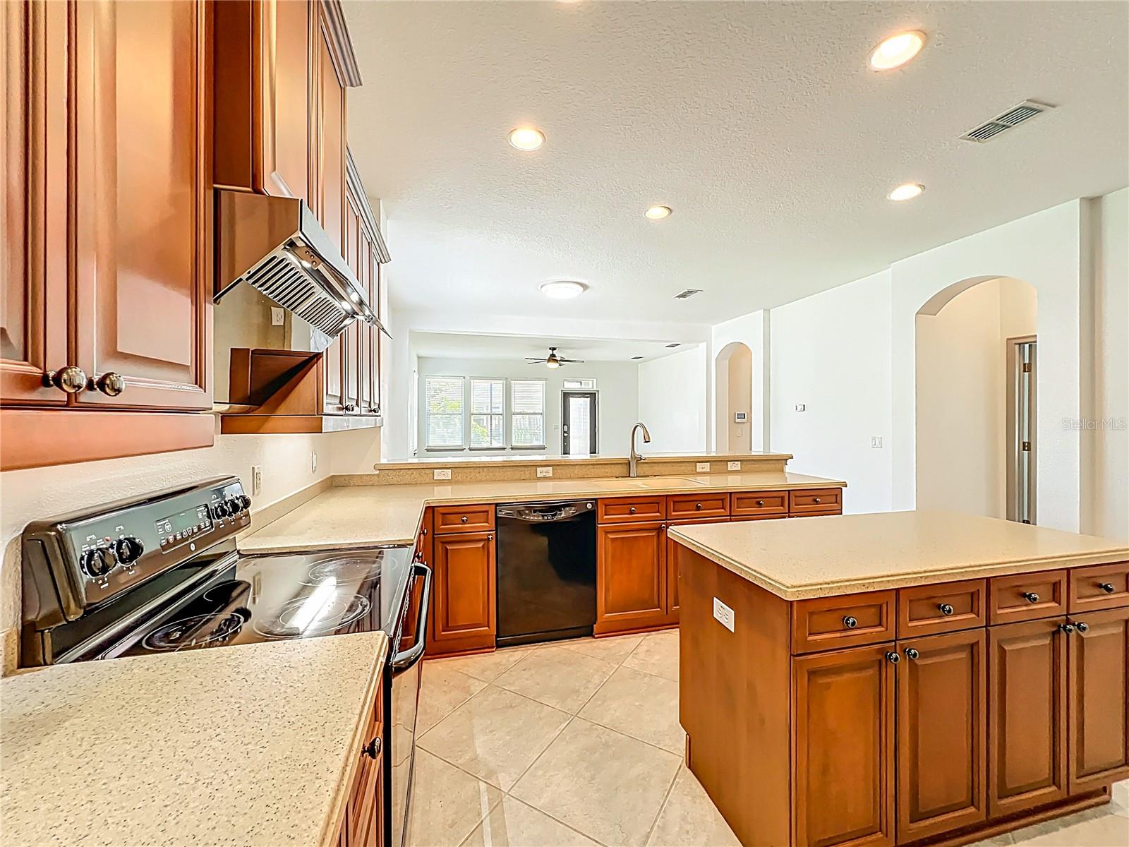 Image 14 of 42 For 6953 Tettenhall Lane