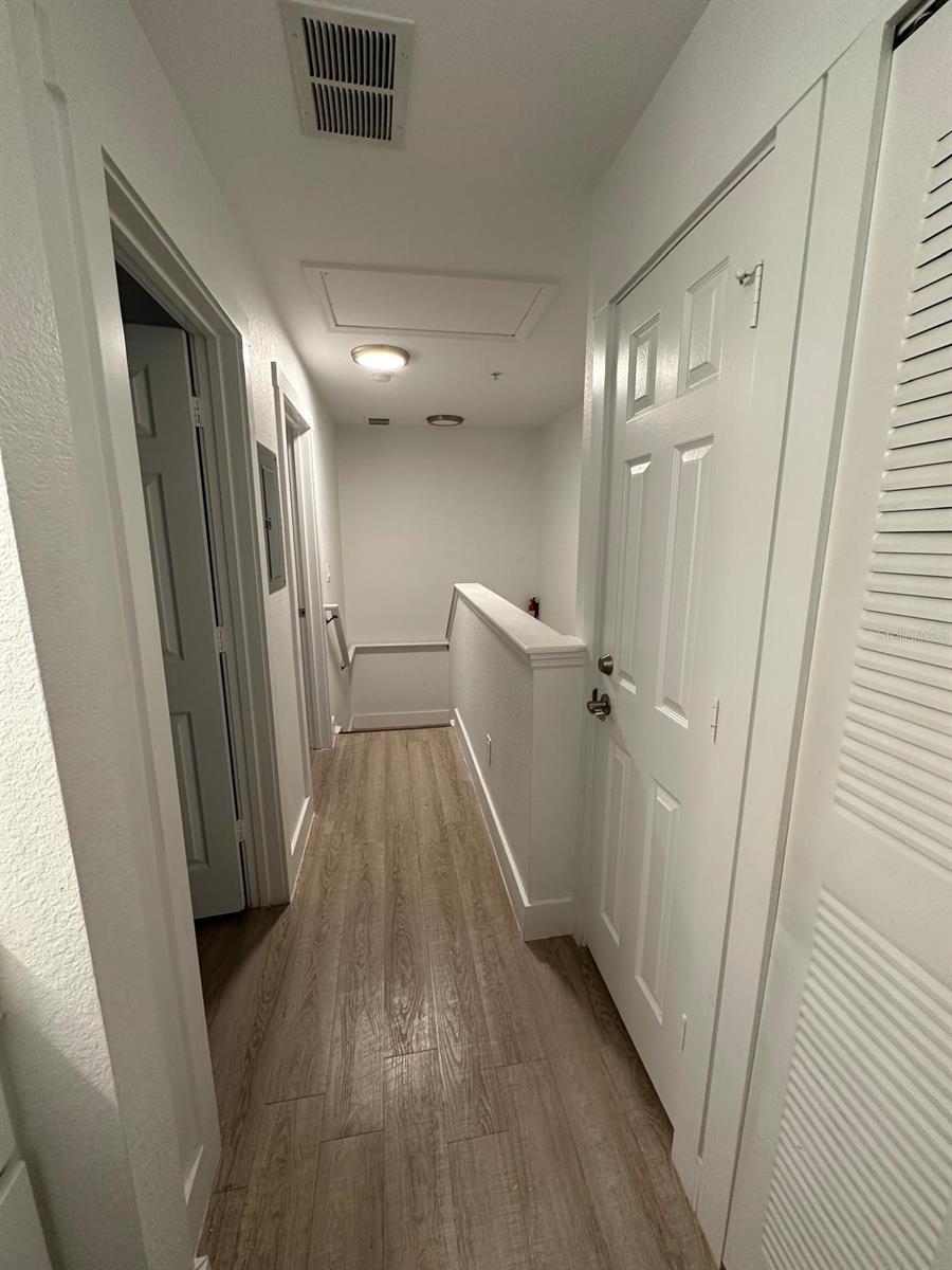 Image 22 of 32 For 4004 Santa Maria Drive 104