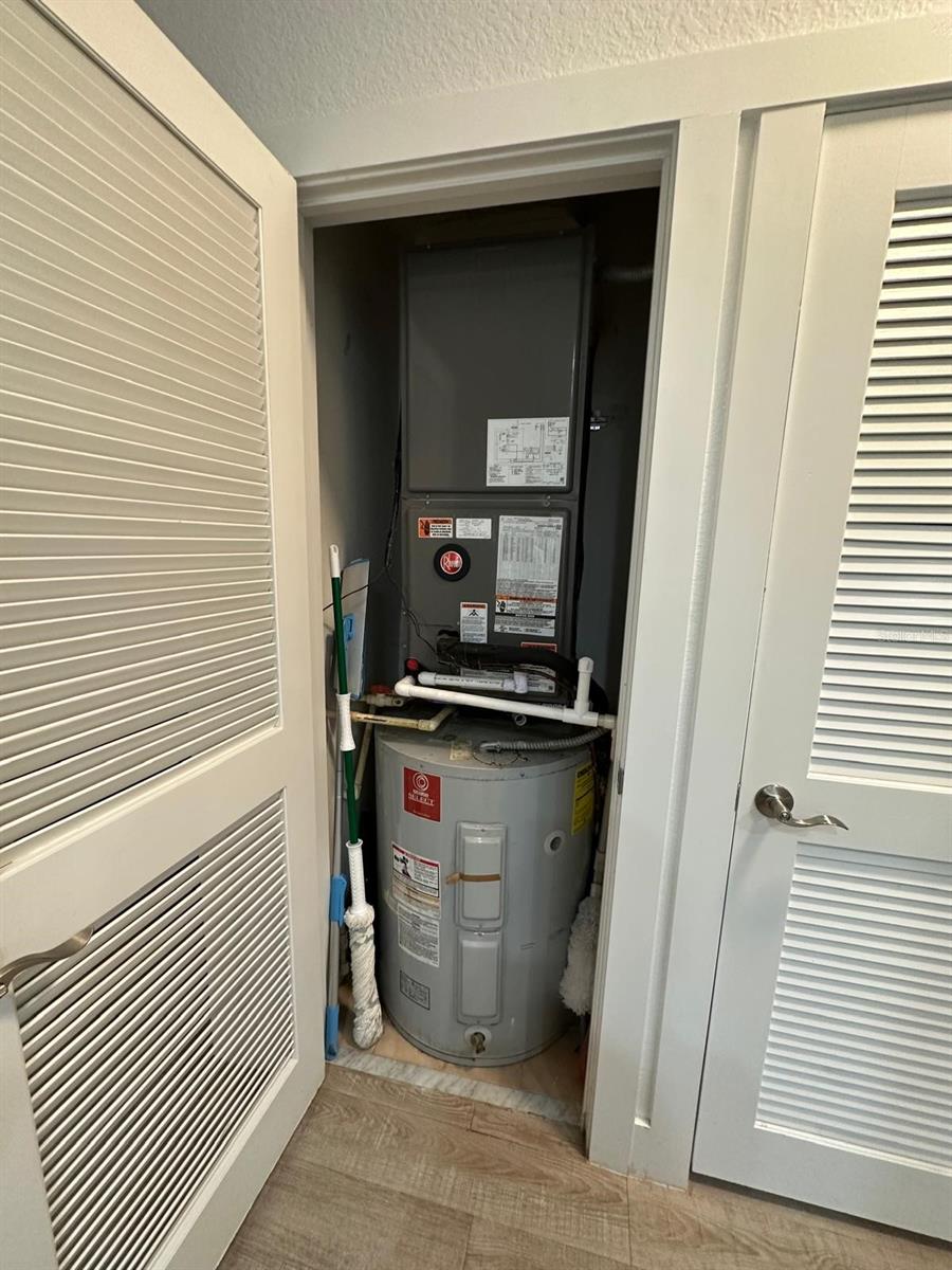 Image 23 of 32 For 4004 Santa Maria Drive 104