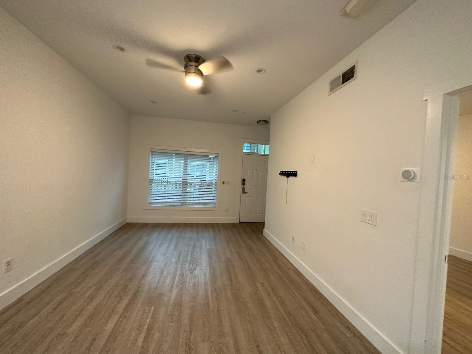 Image 7 of 32 For 4004 Santa Maria Drive 104