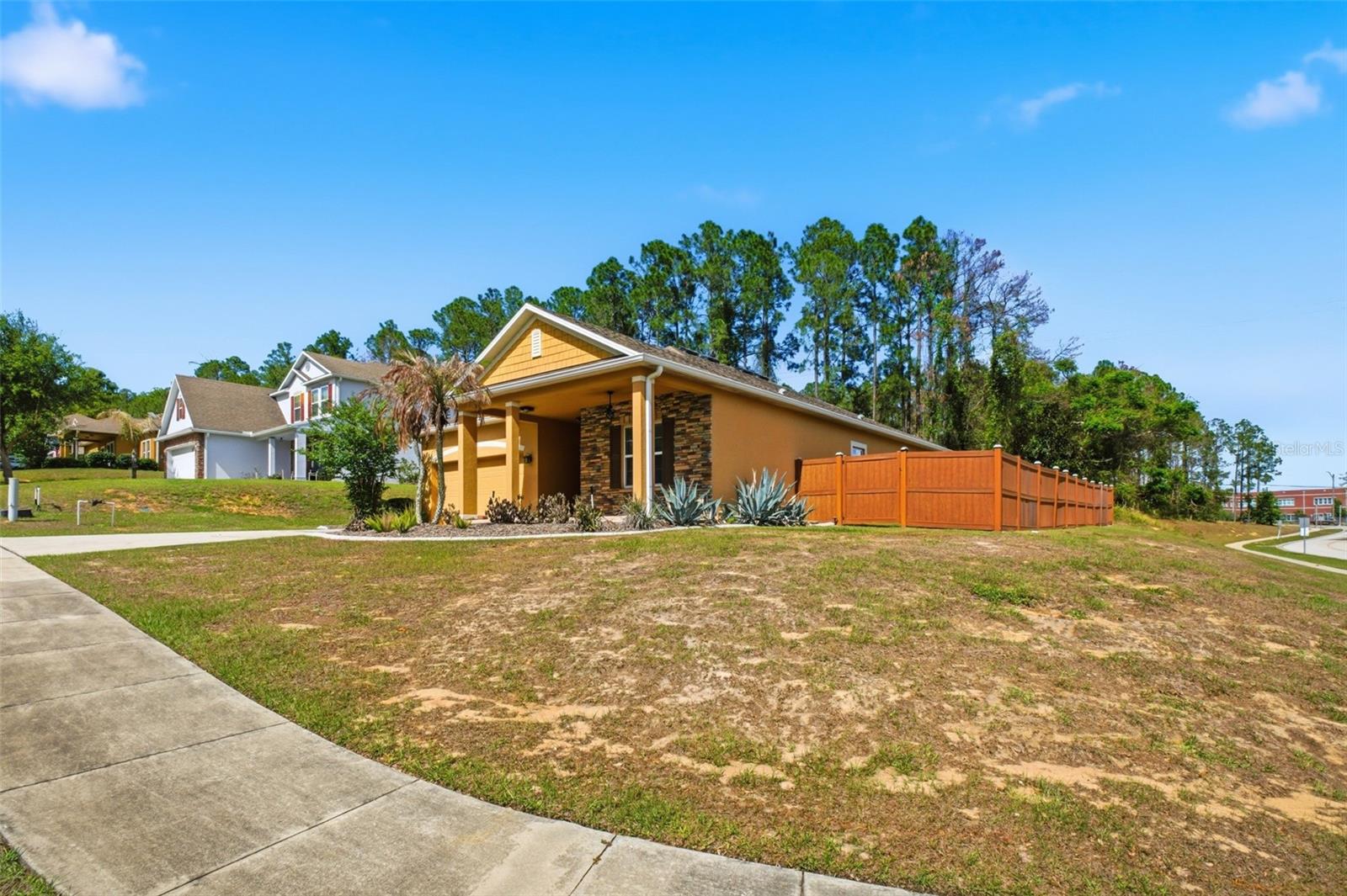 Image 3 of 33 For 202 Colonial Pine Lane