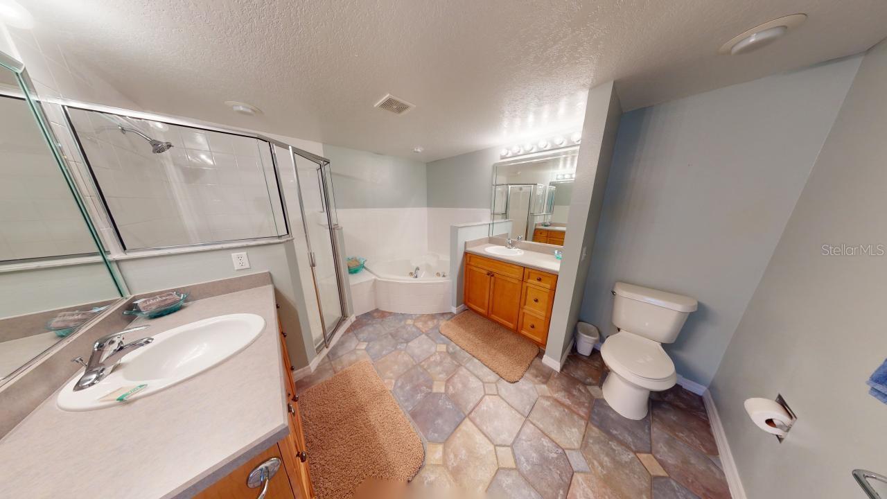 Image 16 of 44 For 5300 Atlantic Avenue 23003