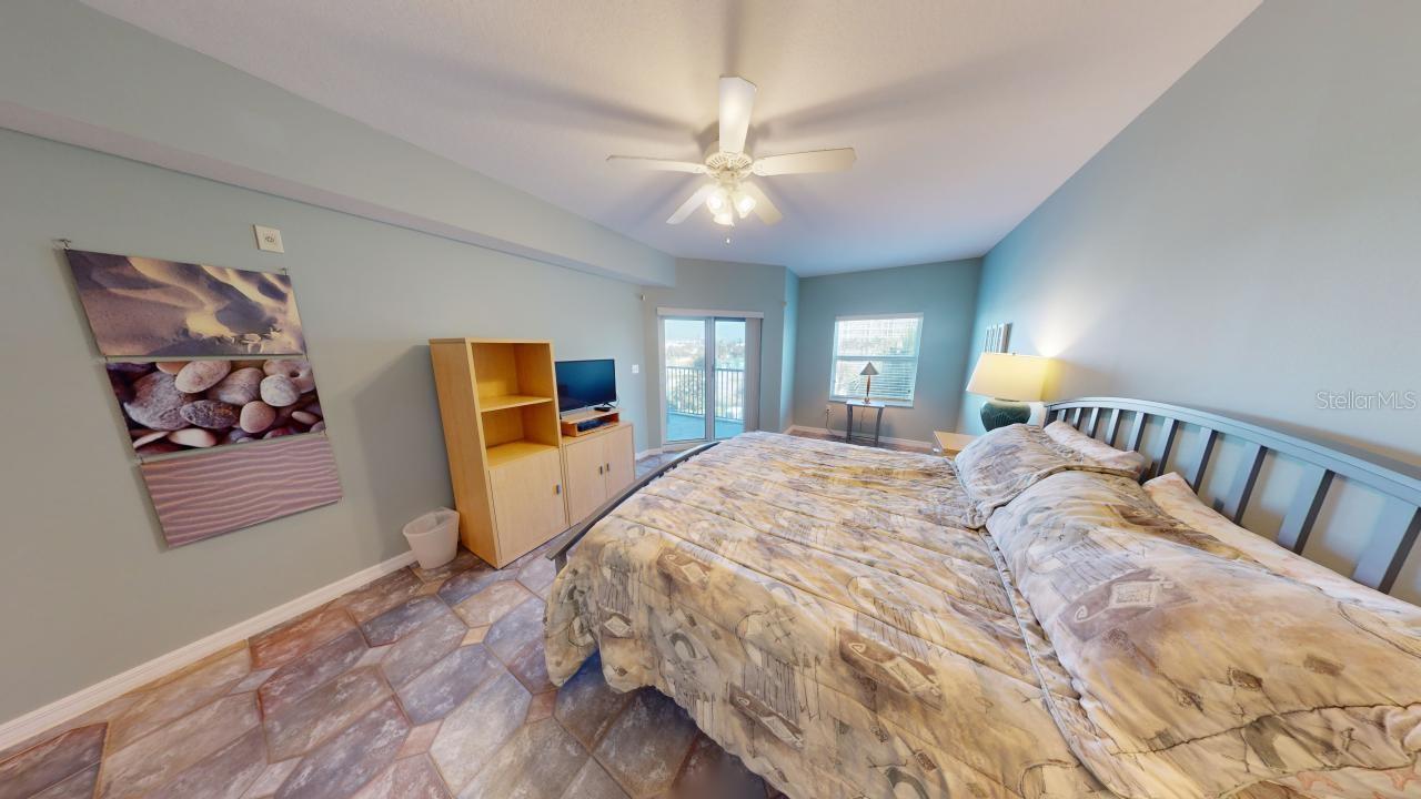 Image 18 of 44 For 5300 Atlantic Avenue 23003