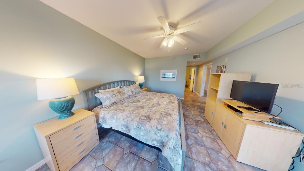 Image 19 of 44 For 5300 Atlantic Avenue 23003