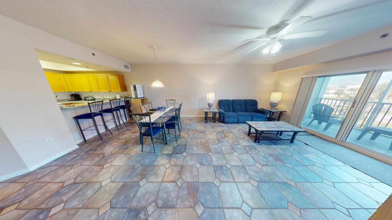 Image 20 of 44 For 5300 Atlantic Avenue 23003