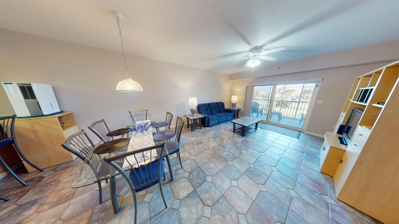 Image 21 of 44 For 5300 Atlantic Avenue 23003