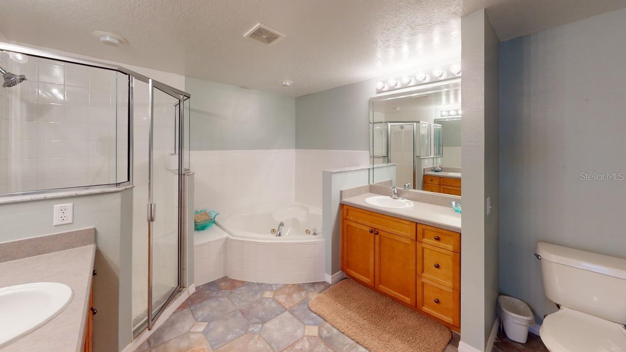 Image 25 of 44 For 5300 Atlantic Avenue 23003