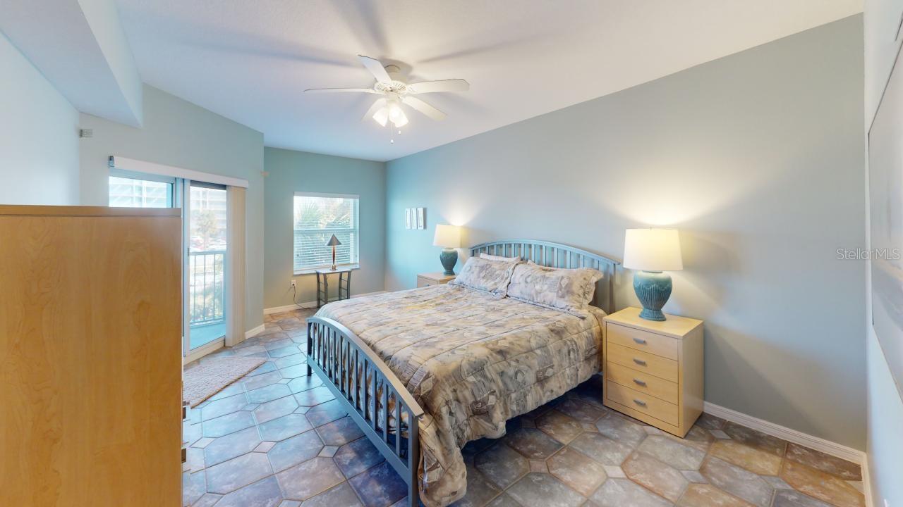 Image 27 of 44 For 5300 Atlantic Avenue 23003