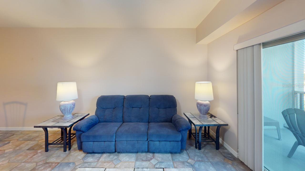 Image 37 of 44 For 5300 Atlantic Avenue 23003