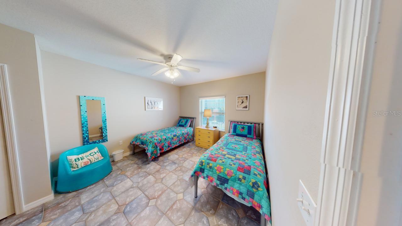 Image 9 of 44 For 5300 Atlantic Avenue 23003