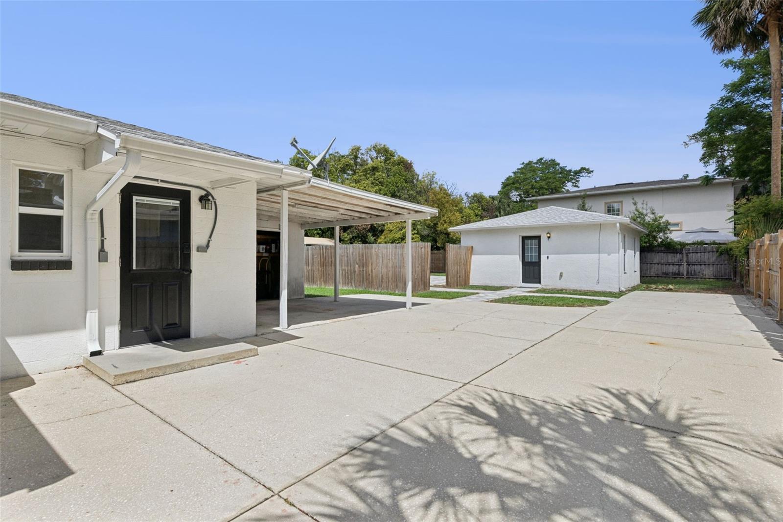 Image 14 of 28 For 1911 Canton Street