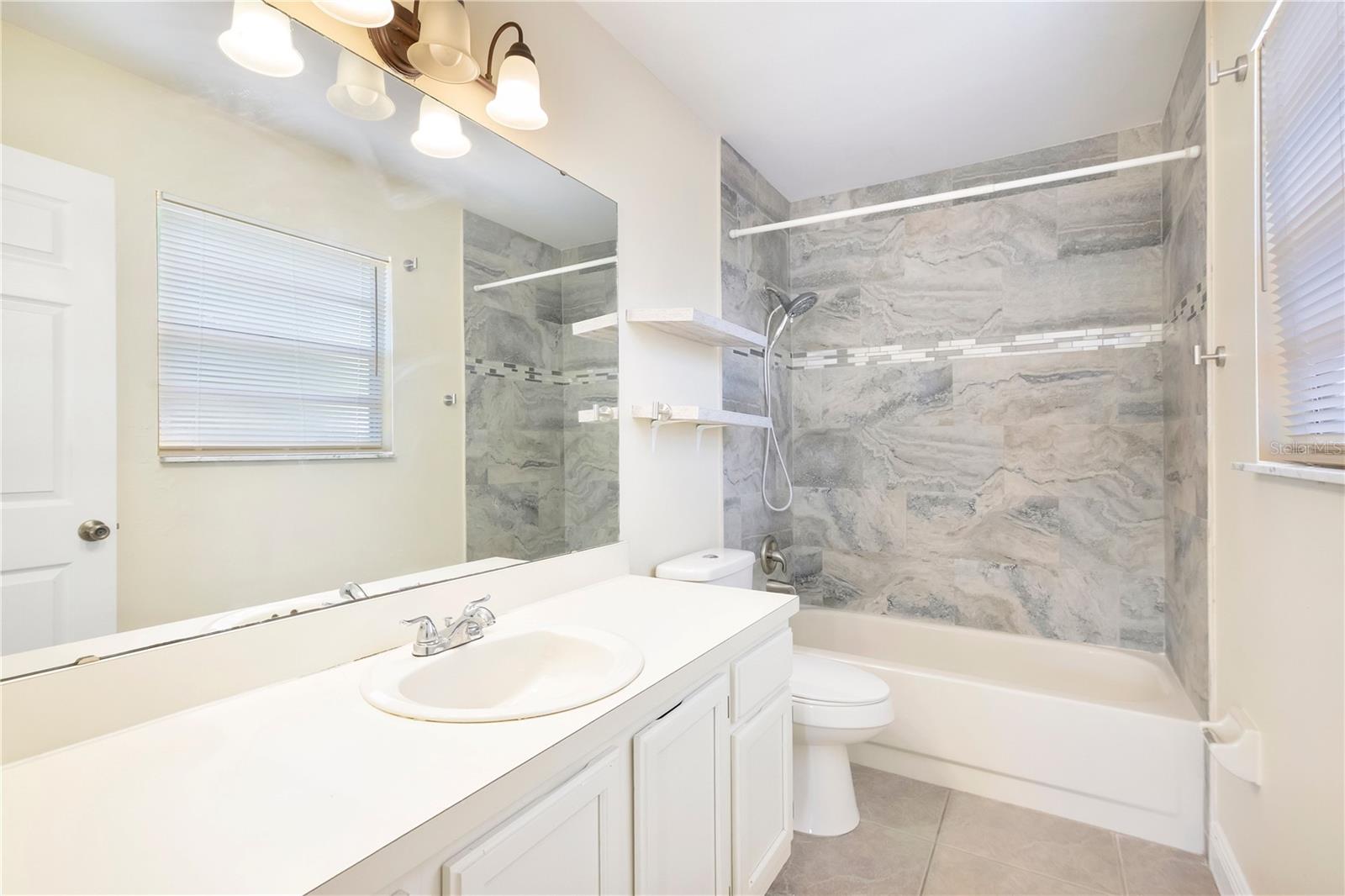 Image 16 of 33 For 370 Lake Avenue