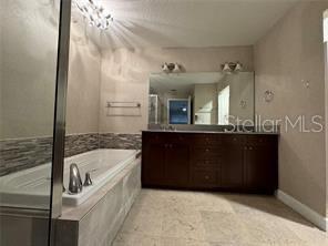 Image 18 of 27 For 100 Eola Drive 608