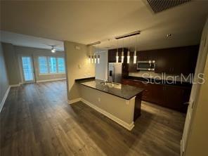 Image 5 of 27 For 100 Eola Drive 608