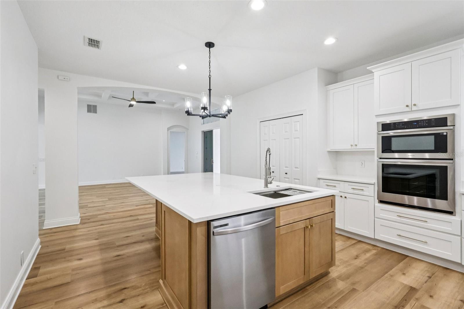 Image 15 of 36 For 11455 Claymont Cir