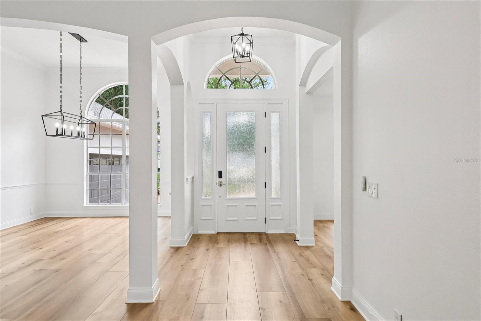 Image 5 of 36 For 11455 Claymont Cir