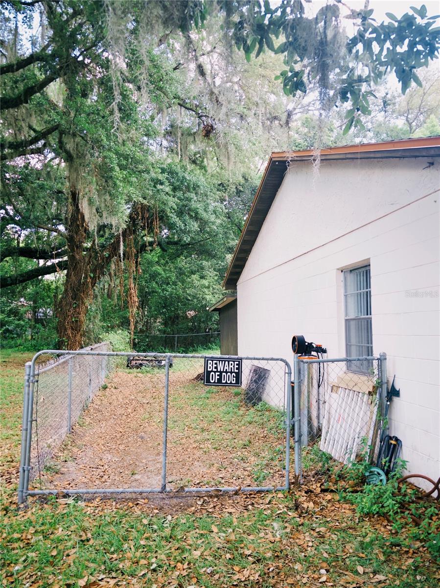 Image 5 of 44 For 1330 Sweetwood Boulevard