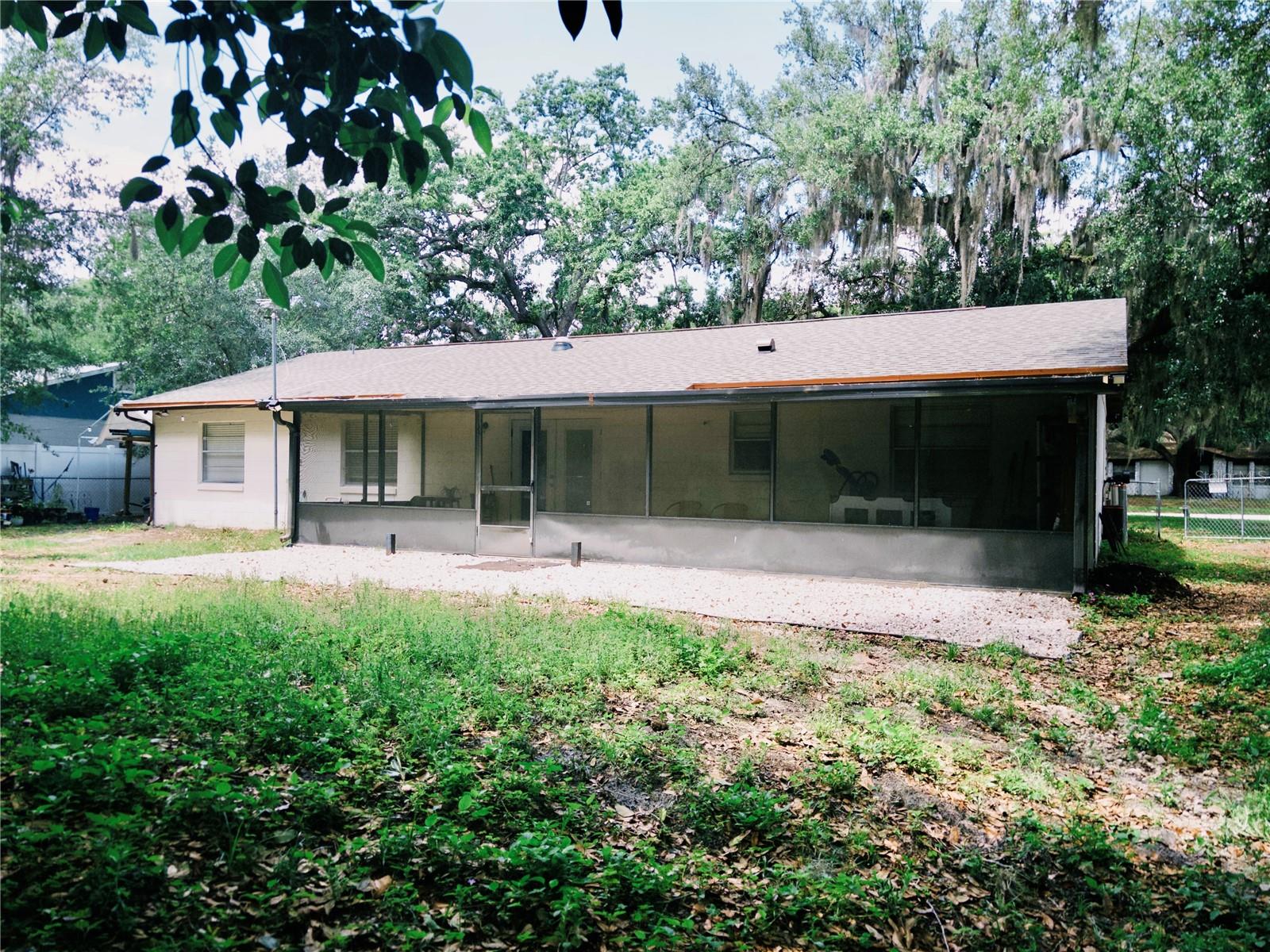 Image 6 of 44 For 1330 Sweetwood Boulevard