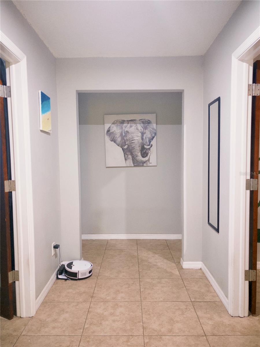 Image 9 of 44 For 1330 Sweetwood Boulevard