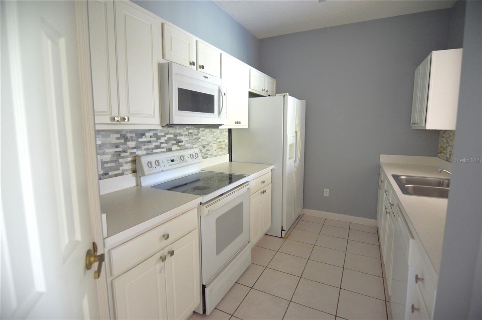 Image 13 of 44 For 13500 Turtle Marsh Loop 832