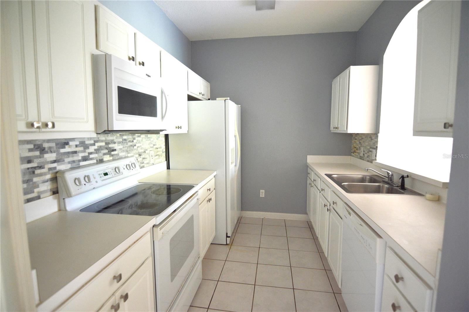 Image 14 of 44 For 13500 Turtle Marsh Loop 832