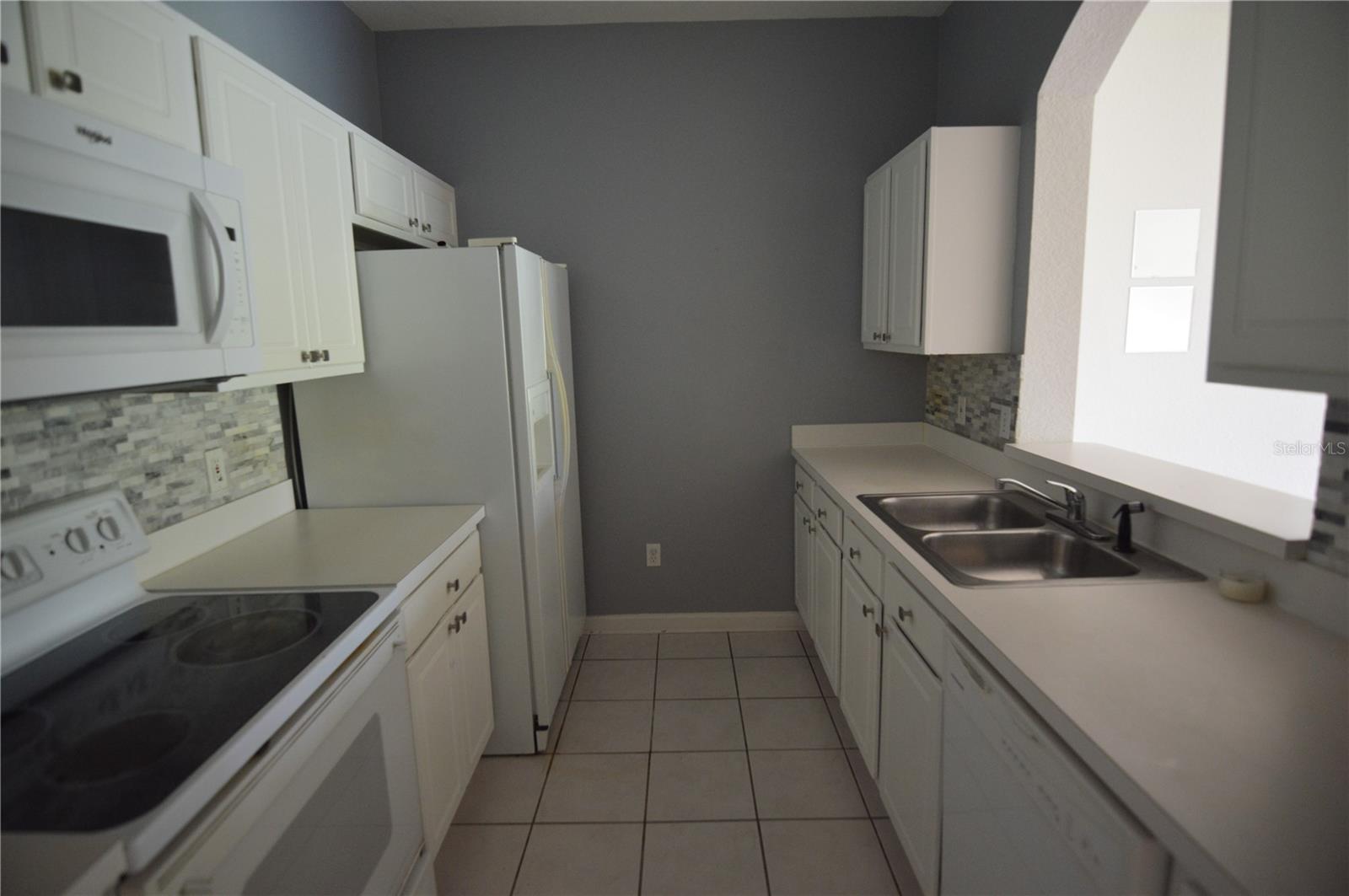 Image 15 of 44 For 13500 Turtle Marsh Loop 832