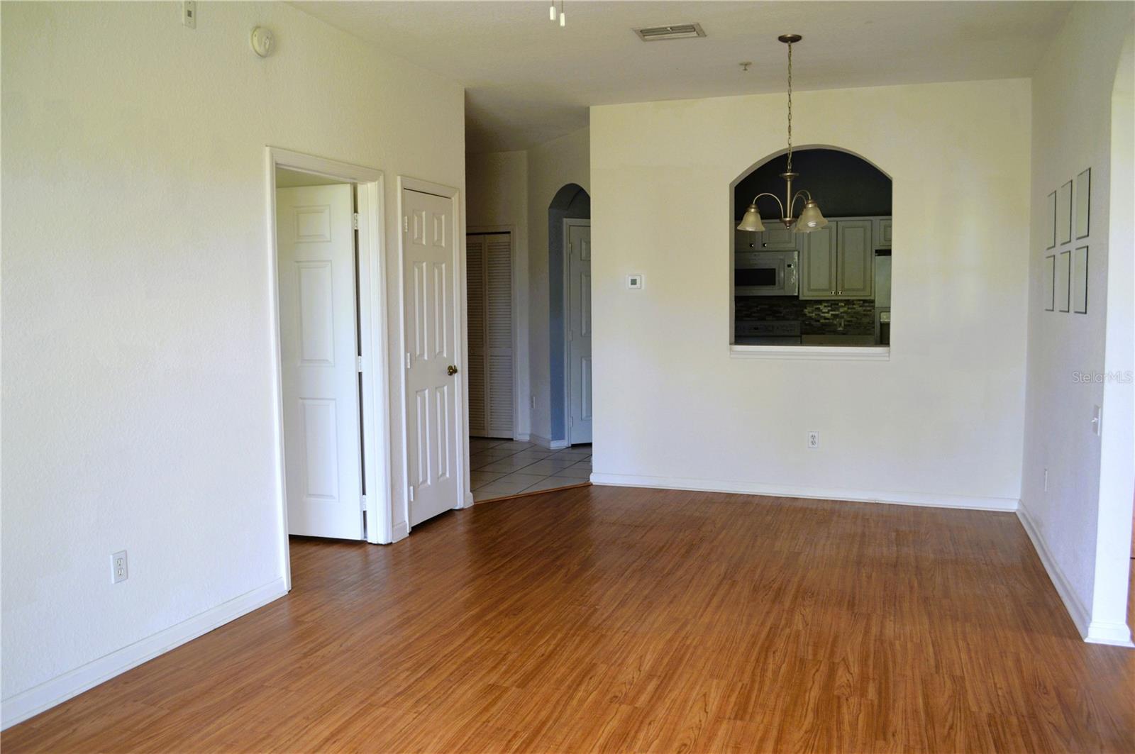 Image 18 of 44 For 13500 Turtle Marsh Loop 832