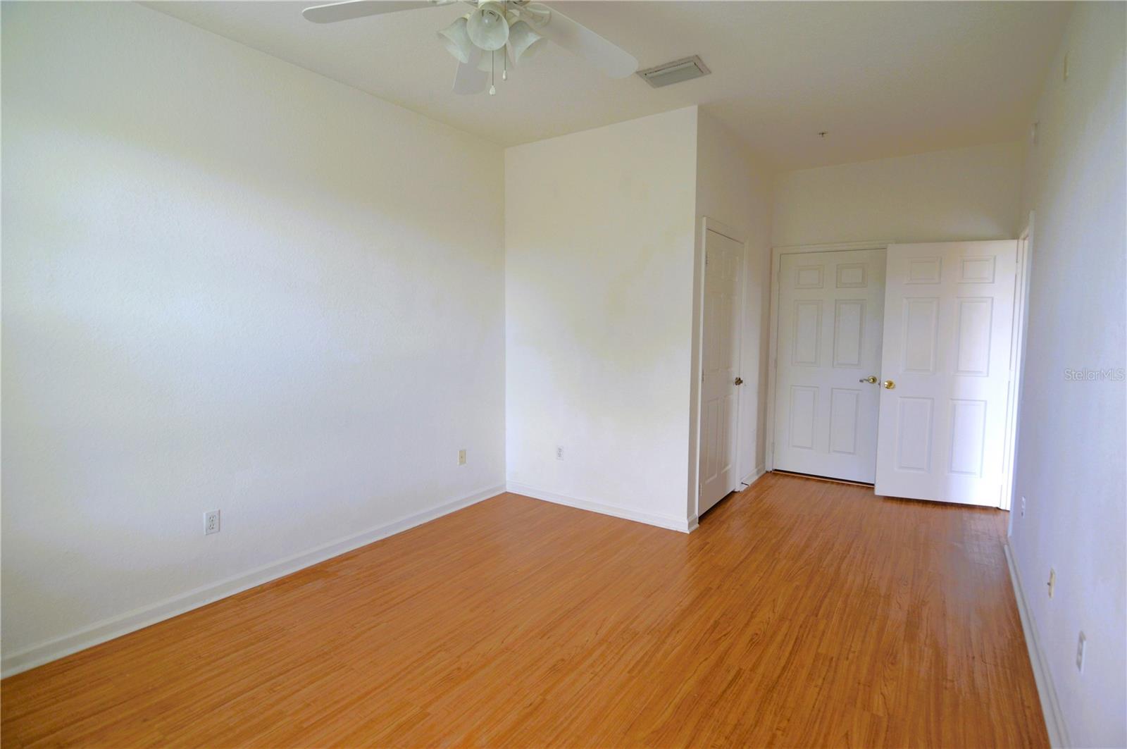 Image 24 of 44 For 13500 Turtle Marsh Loop 832