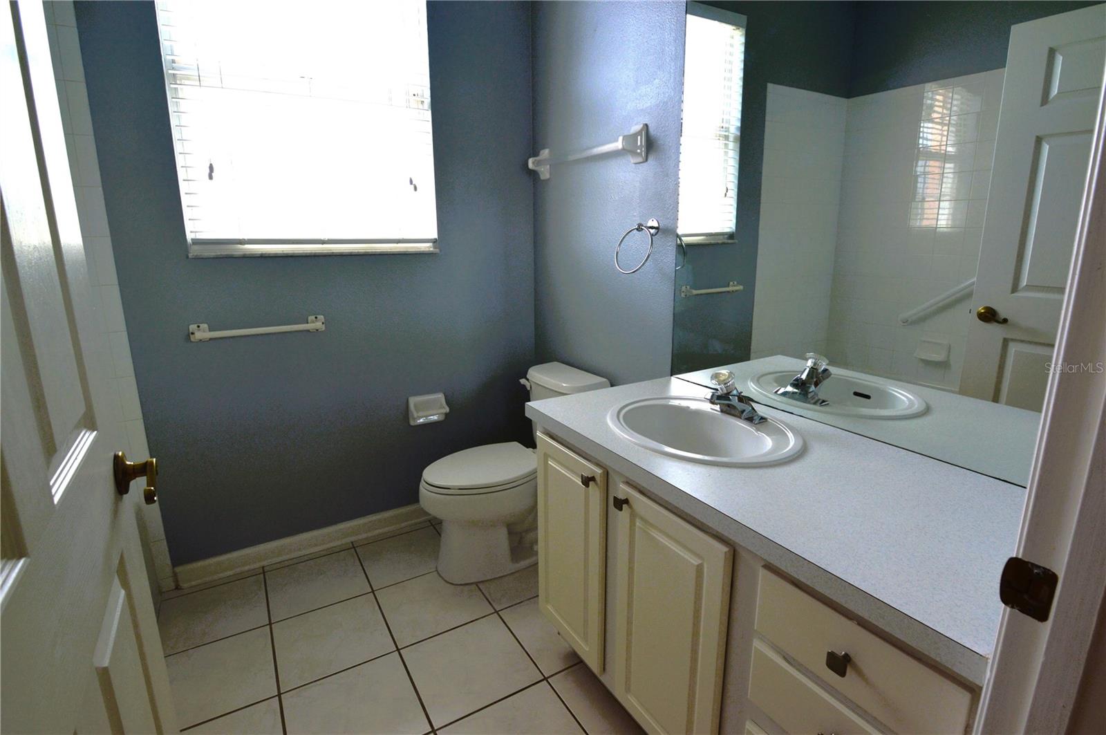 Image 30 of 44 For 13500 Turtle Marsh Loop 832